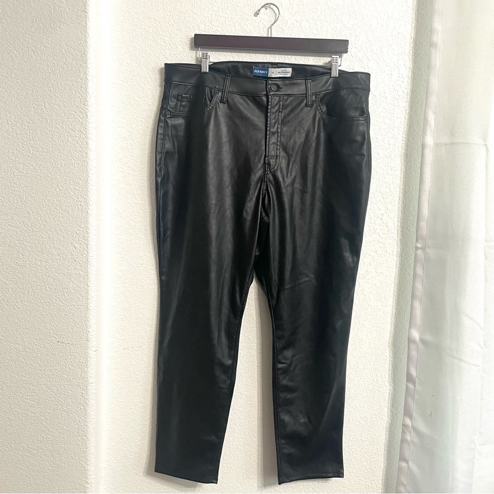 Old Navy Womens Pants Black Faux Leather OG High Rise Straight Plus Size 18